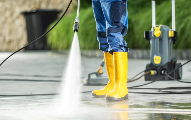 Best Deck Pressure Washing  in Baldwinsville, NY